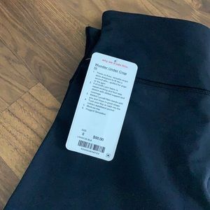 Lululemon size 8 wonder under